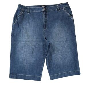 CHICO’S cotton/spandex blend wide leg denim bermuda shorts/capris sz 3 (xl/16)